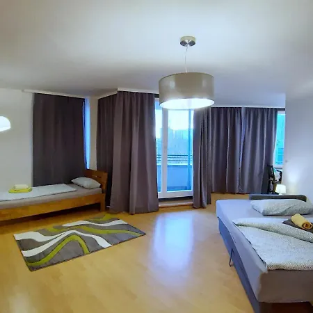Lea-apartment, 2 Raum, Balkon Tg Zentral Am Park * Lipsk