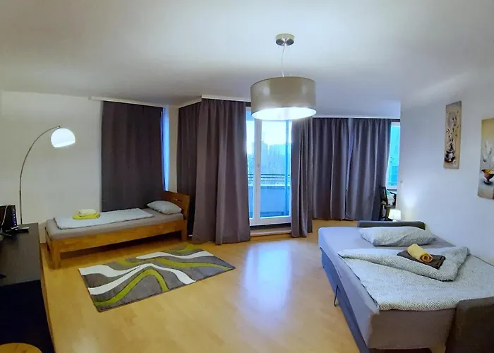 Lea-apartment, 2 Raum, Balkon Tg Zentral Am Park * Leipzig